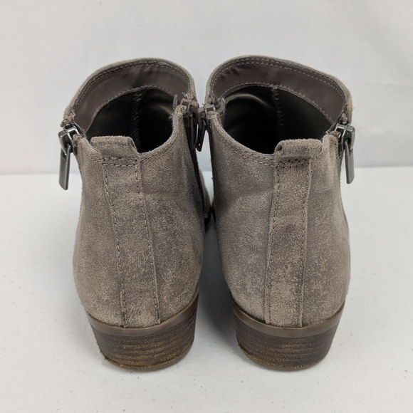 Ankle Boots Size 8 Tan Zip Faux Suede Low Block Heel - Picture 6 of 7